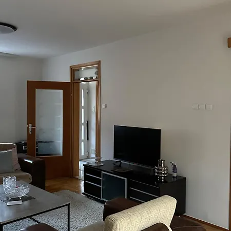 Apartman Cherry Garden