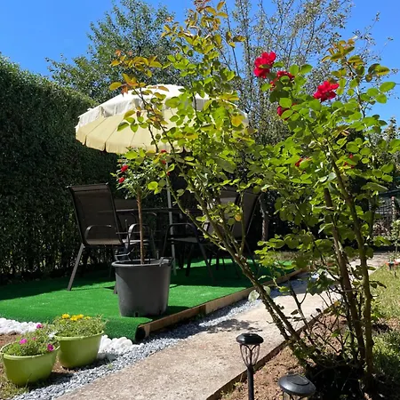 Lejlighed Cherry Garden